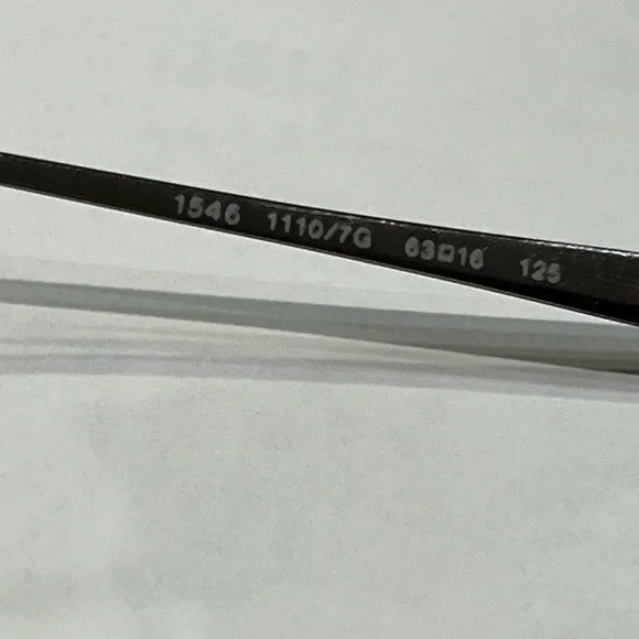 Authentic Giorgio Armani sunglasses. - Picture 6 of 8